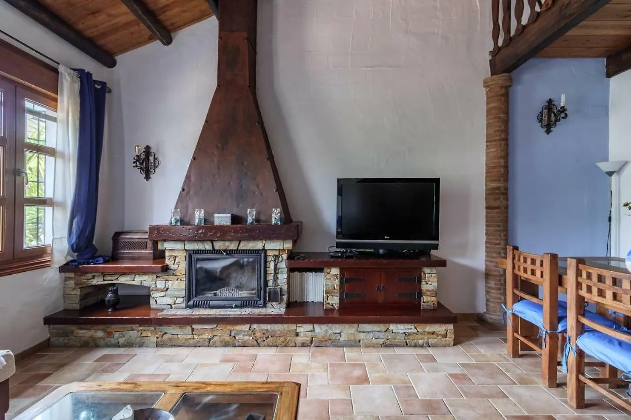 Encantadora Casa Con Piscina Privada Y Chimenea Padul 0*,