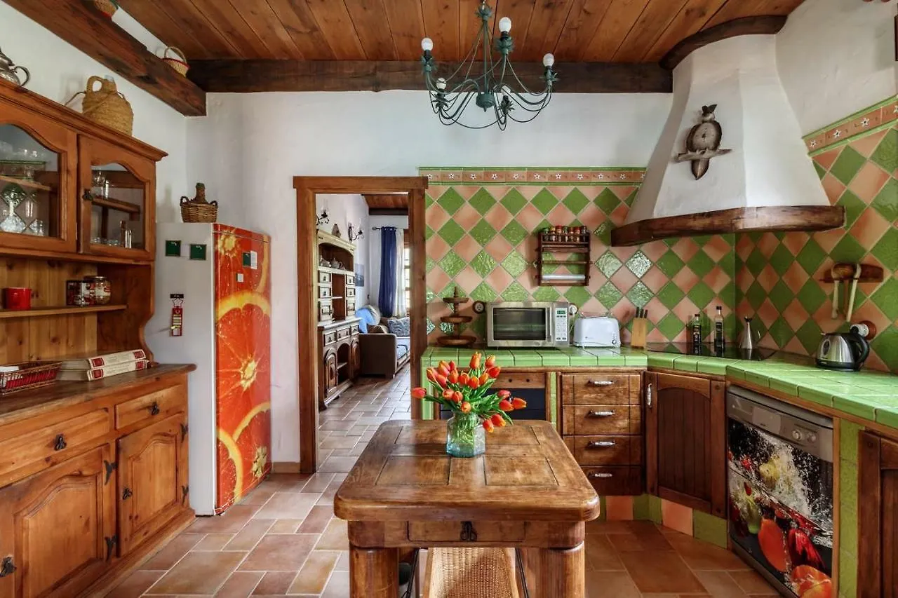Encantadora Casa Con Piscina Privada Y Chimenea Padul